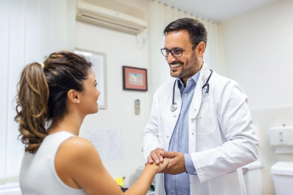 doctor with patient in hospital